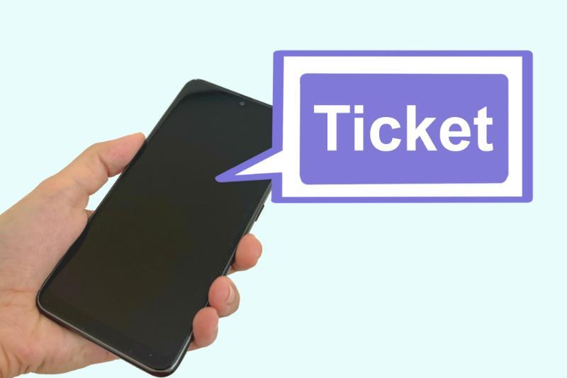スマートフォンから出る「Ticket」の吹き出し